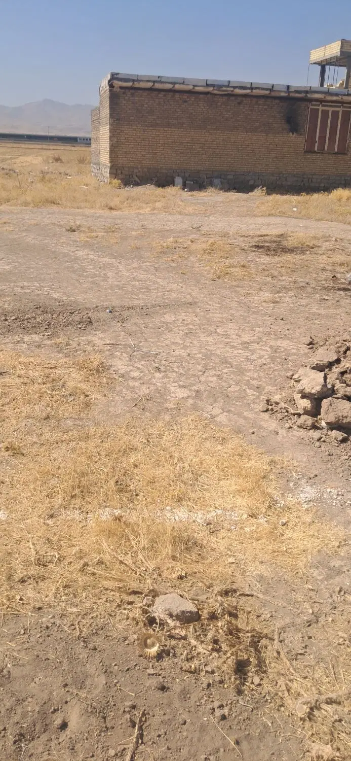 زمین ۱۱۲متری
