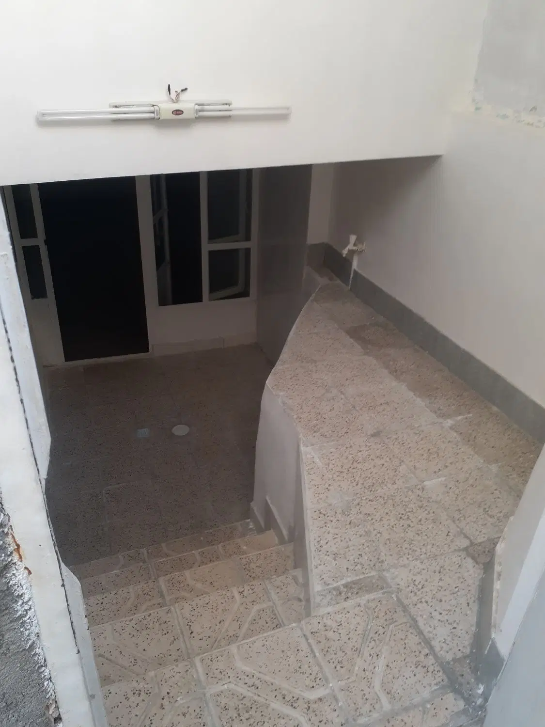 منزل طبقه پایین معقول۵۴،خانه راه جدا