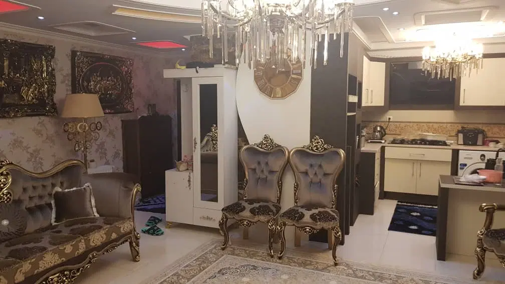واحد گلشهر ۸۰ متری