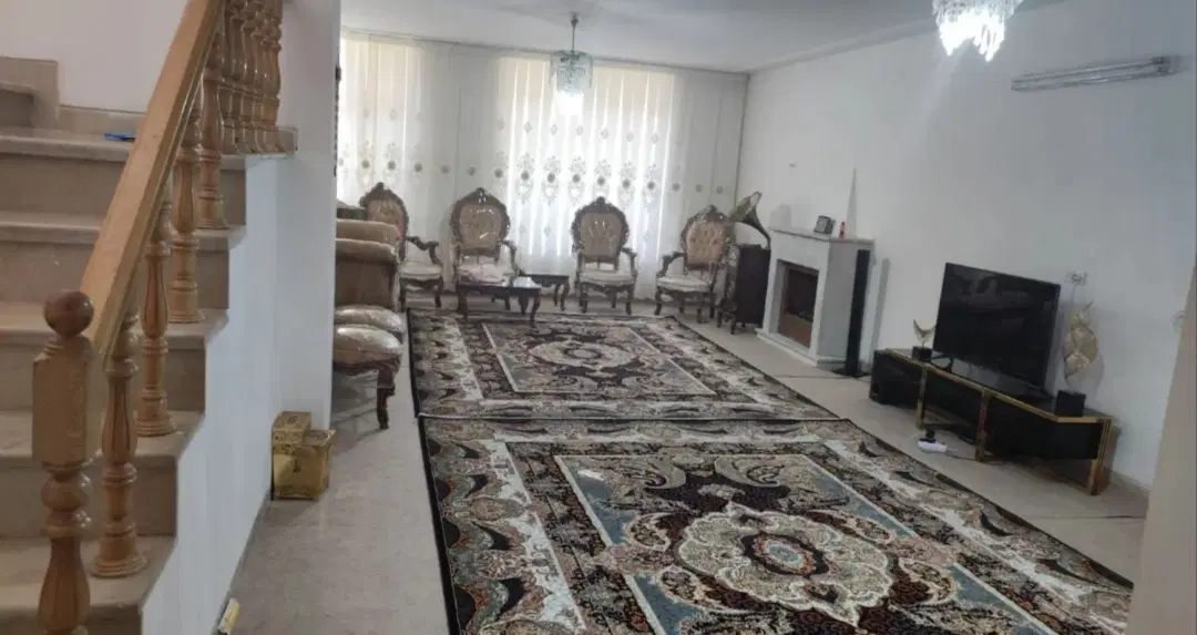 ویلایی185متری_2خوابه_طبقه ی دوم_شیک و لوکس_تخلیه