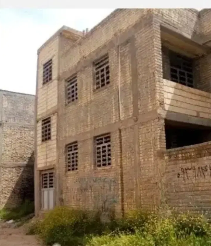 اسکلت  دو طبق ماه فیروزان