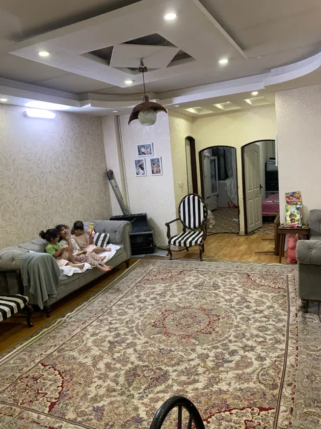 ۸۵ متری، اندیشه ۹۳ ،کوچه ۲۰ متری (پهن)