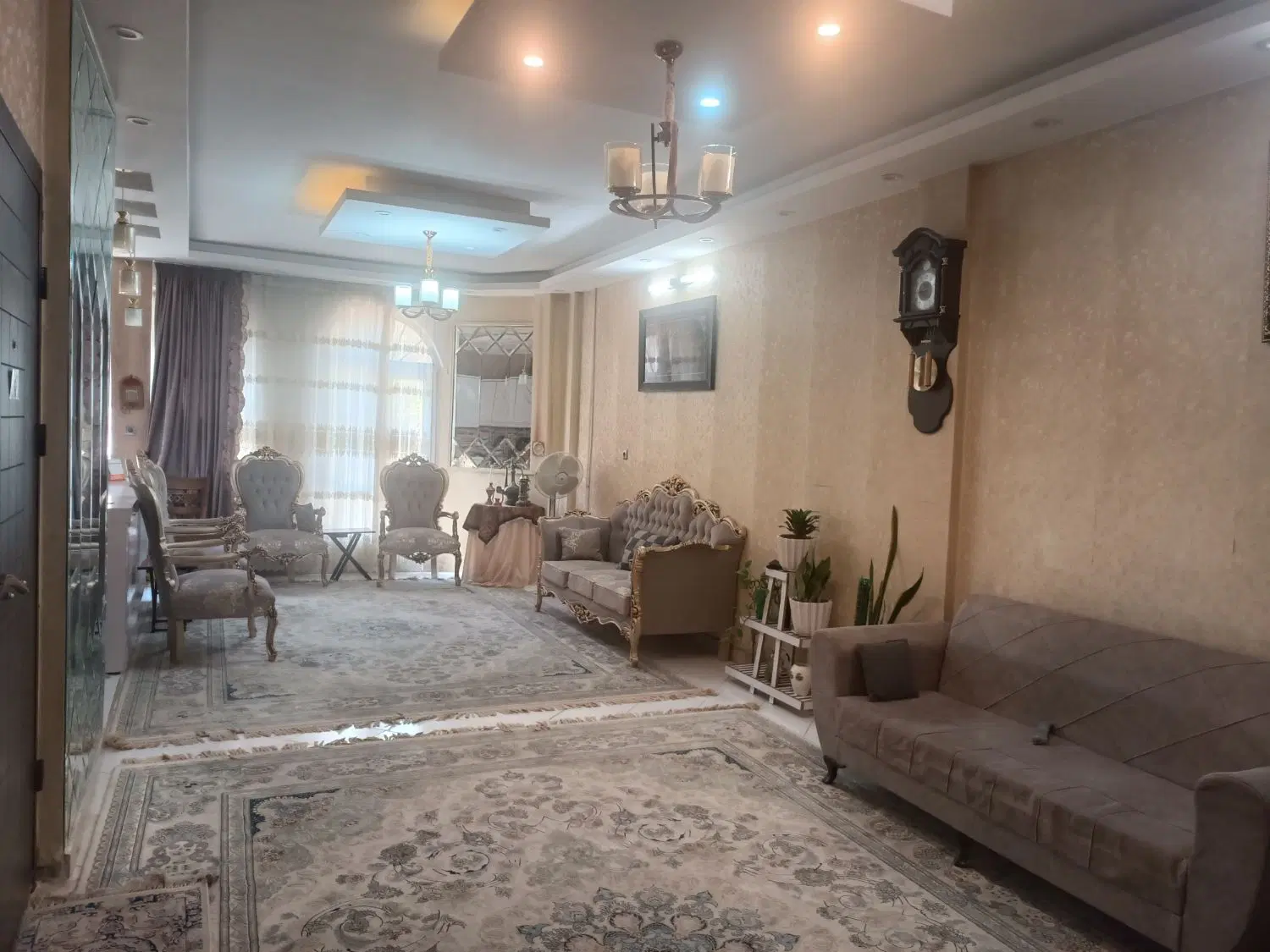 آپارتمان ۱۰۰ متری  در سید رضی