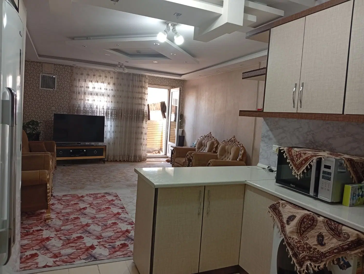 املاک فروشی