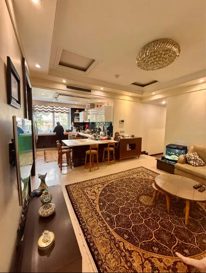 ۹۵متر ۲خواب شیک (تاپ لوکیشن)