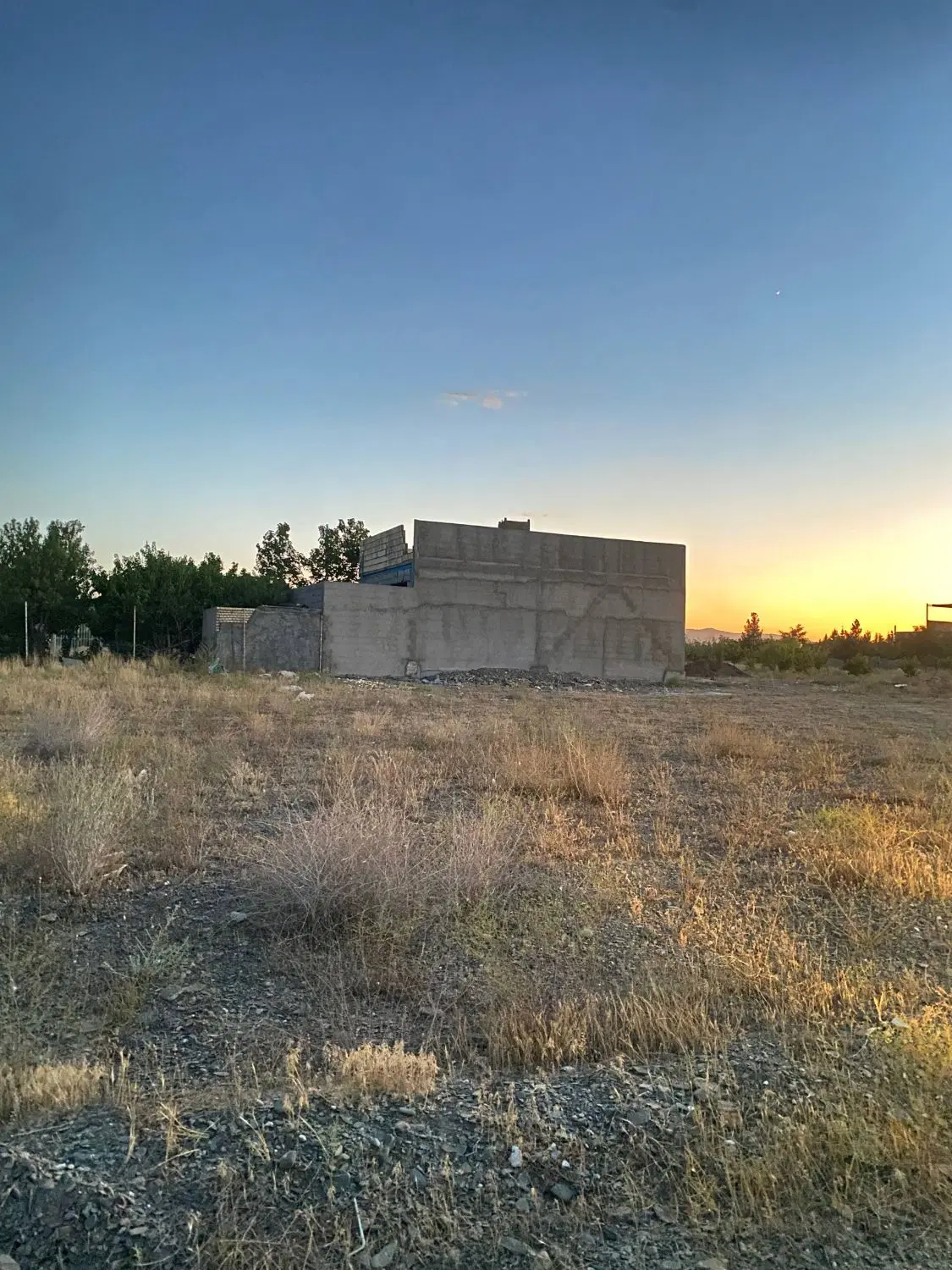 زمین باغستان ثامن استان قدس