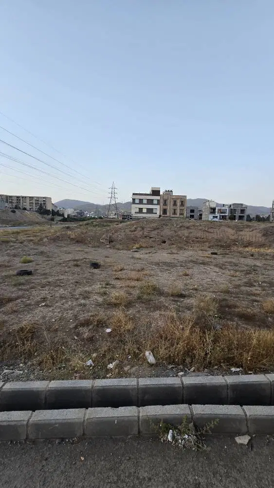 زمین فروشی در فاز ۳ اب انجیرک