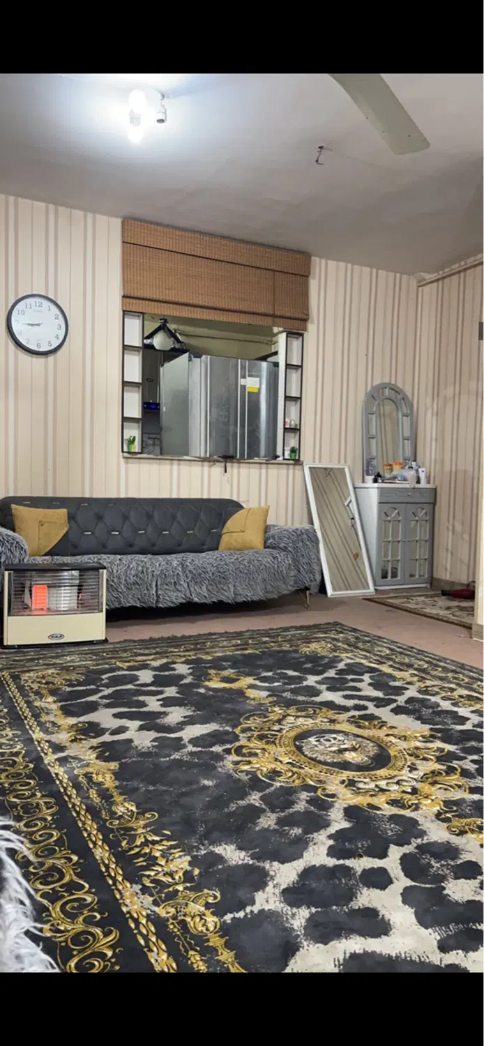 یک واحد سنتی با قدرالسهم بالا
