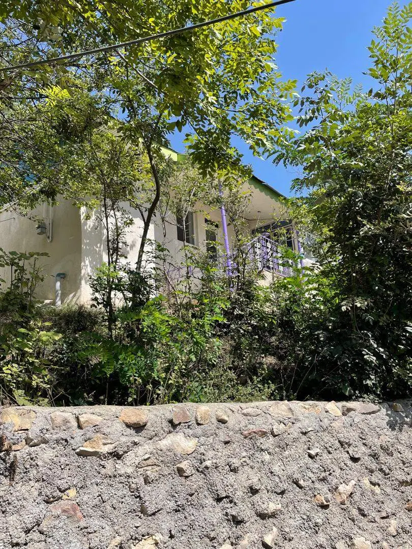 خانه مسک.نی به همراه باغ