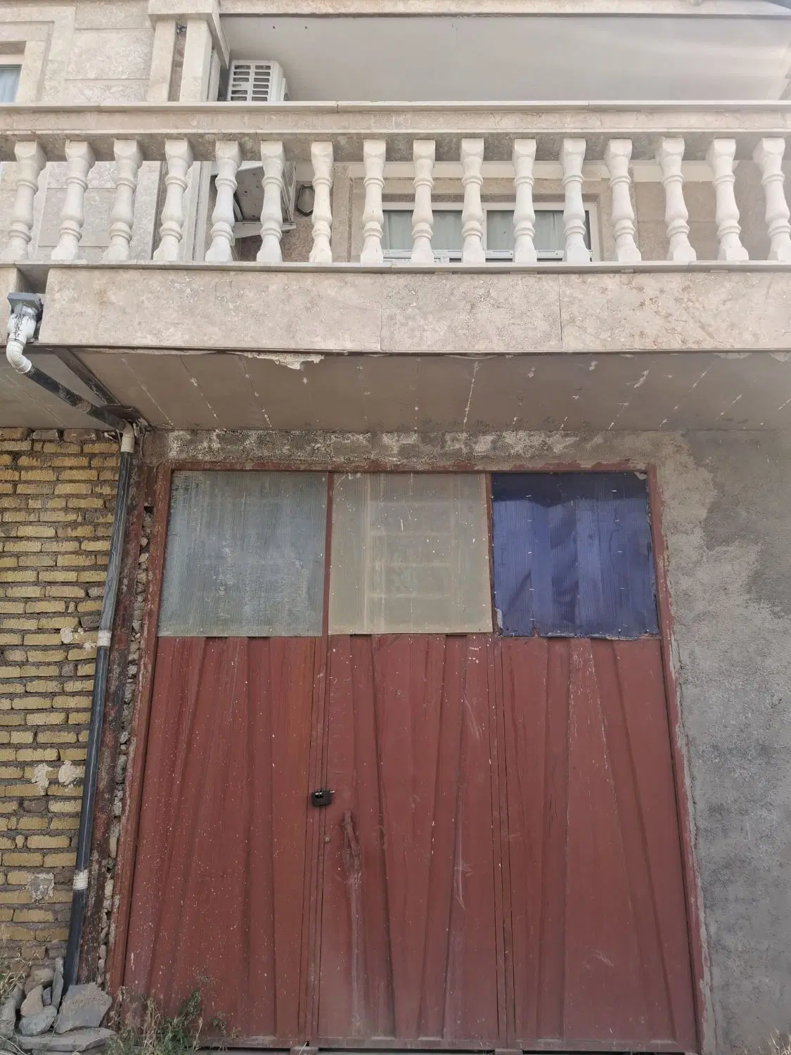 انباری پارکینگ