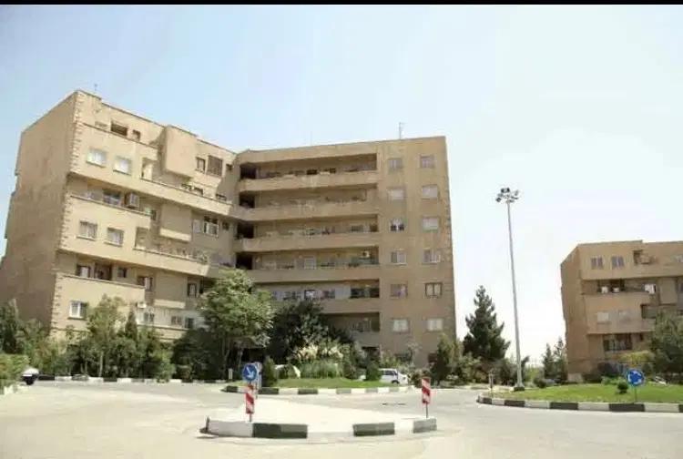 خانه‌ی ۹۲ متری شهرک سینمایی