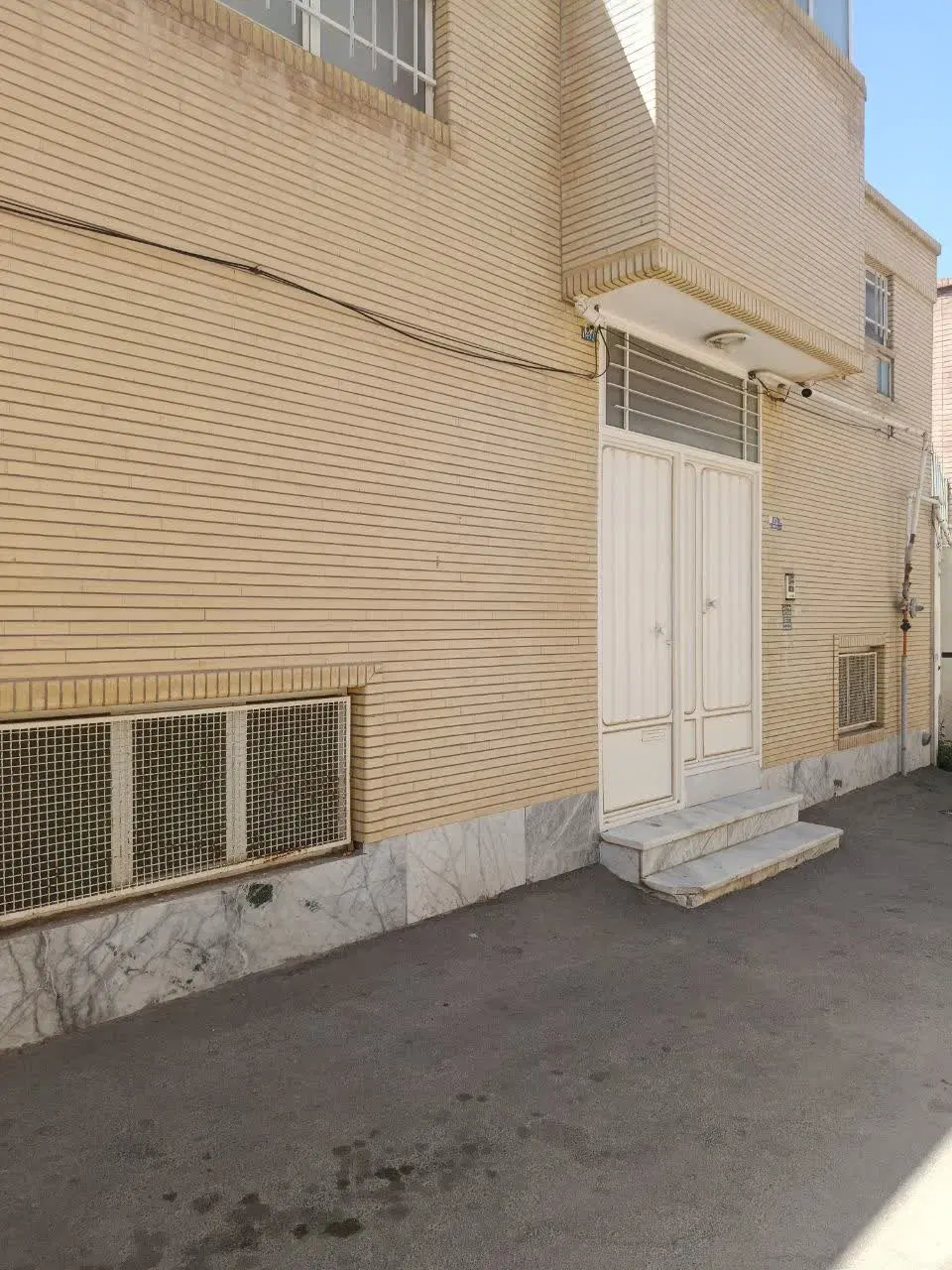 فروش منزل مسکونی ۲ طبقه