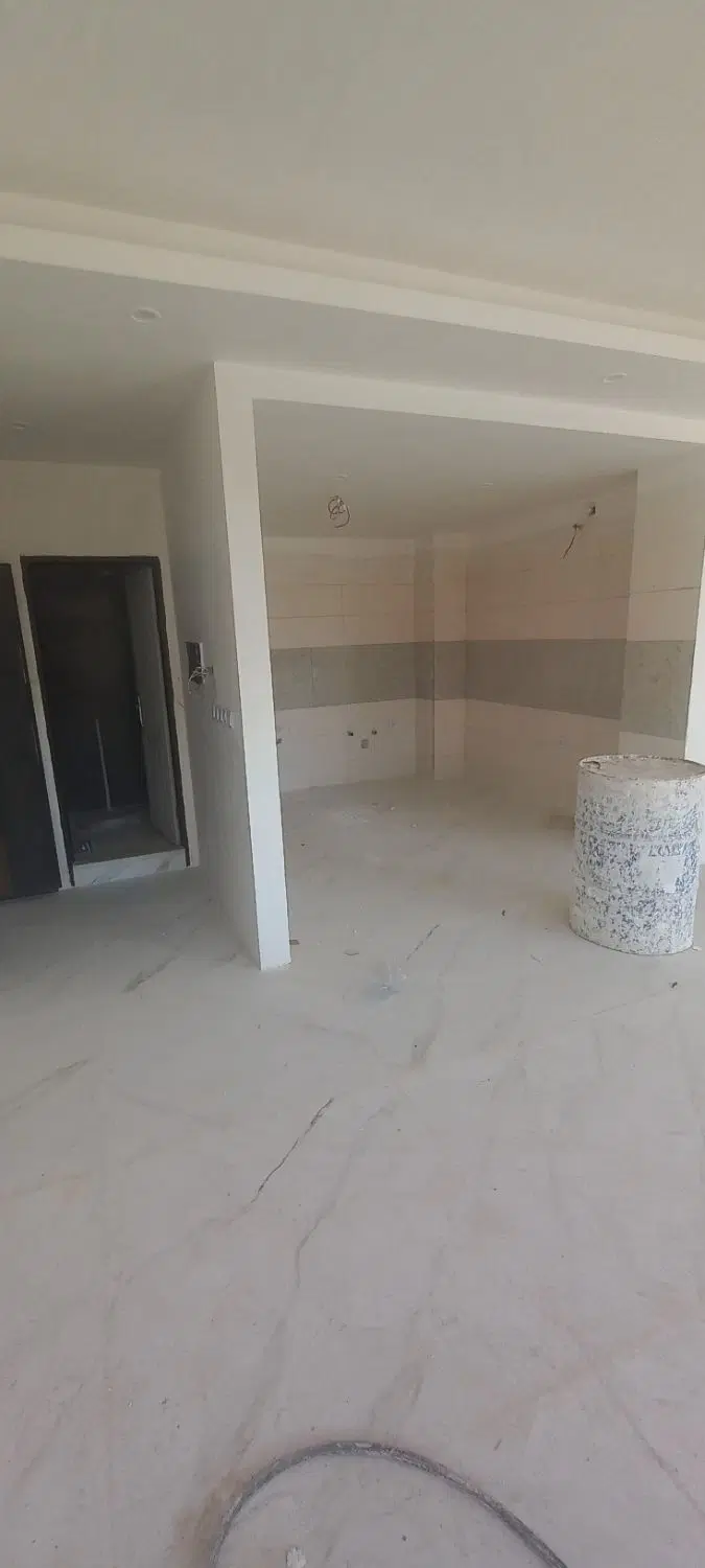 آپارتمان نوساز ۱۲۰ متری