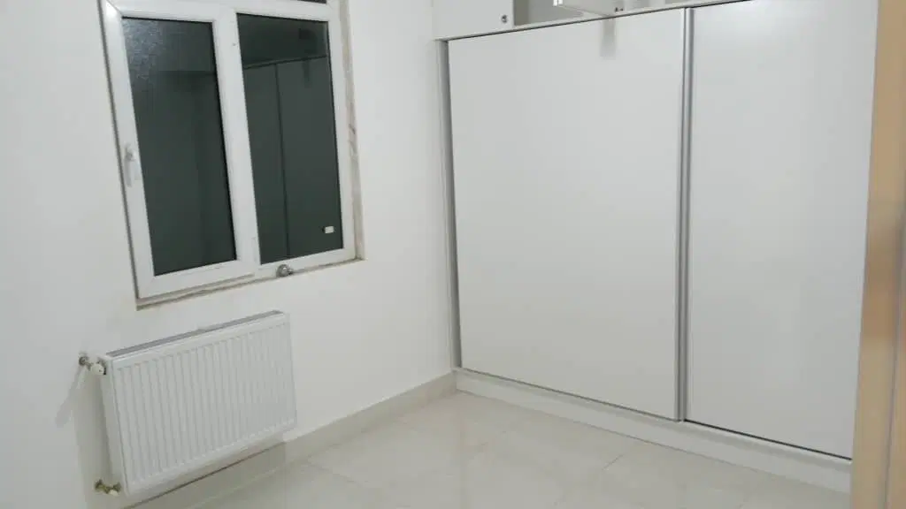 ۹۰ متری دو خوابه بسیج ۲