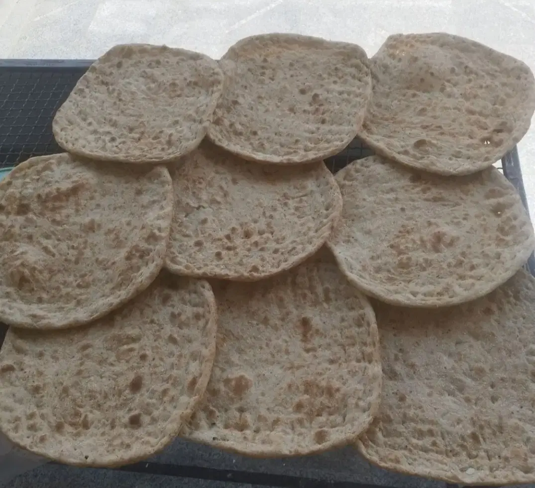 اجاره دار نانوای هستم