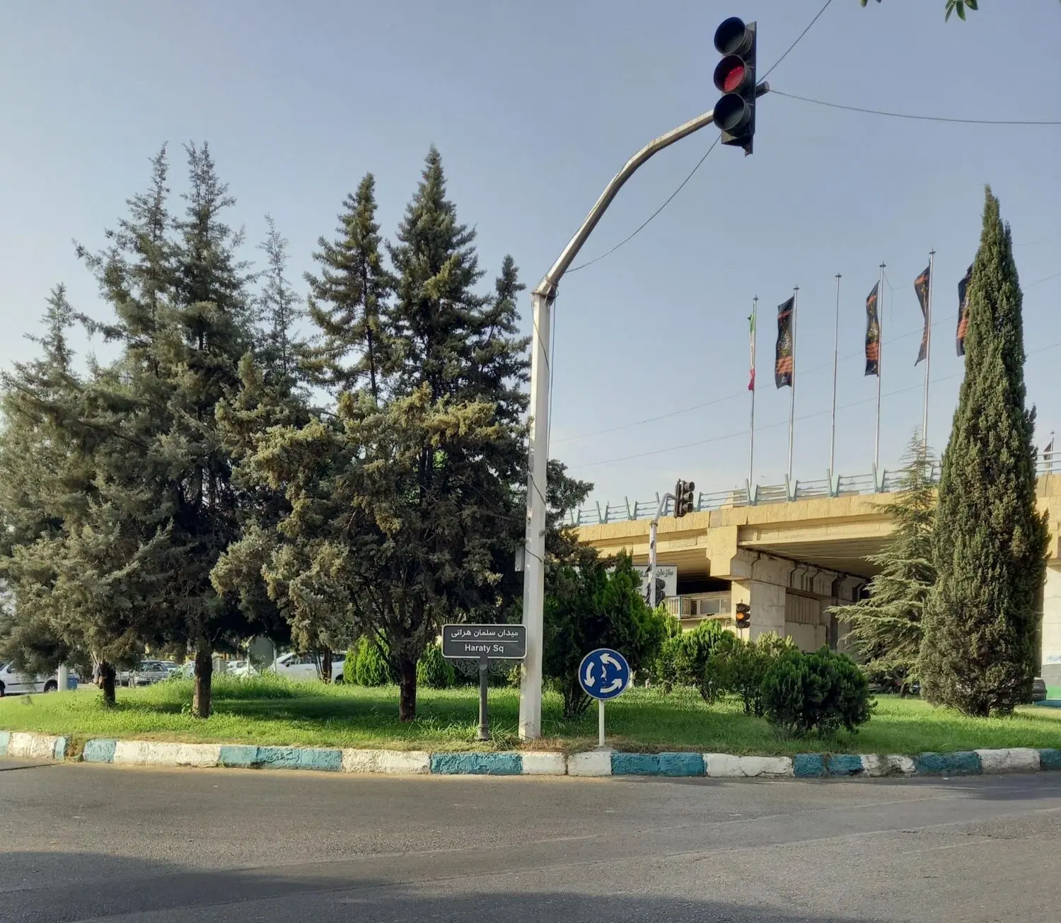 آپارتمان ۸۱متری هراتی