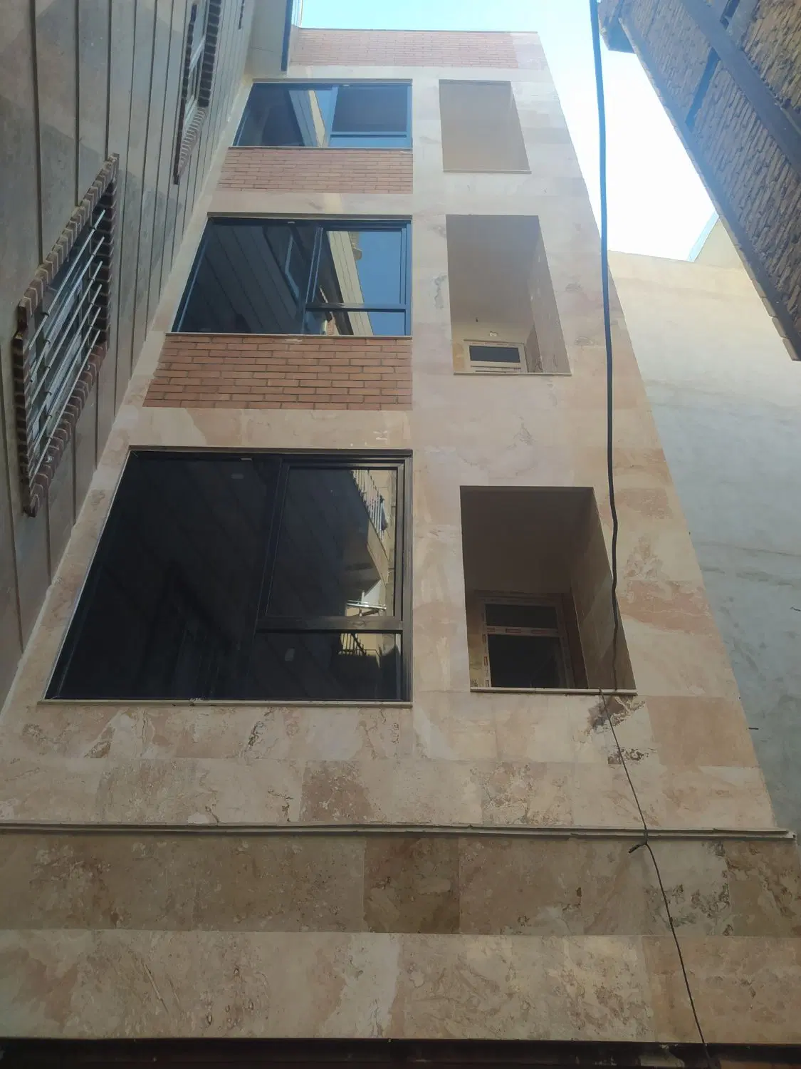 فروش واحدآپارتمان باقرآباد_املاک کشوین