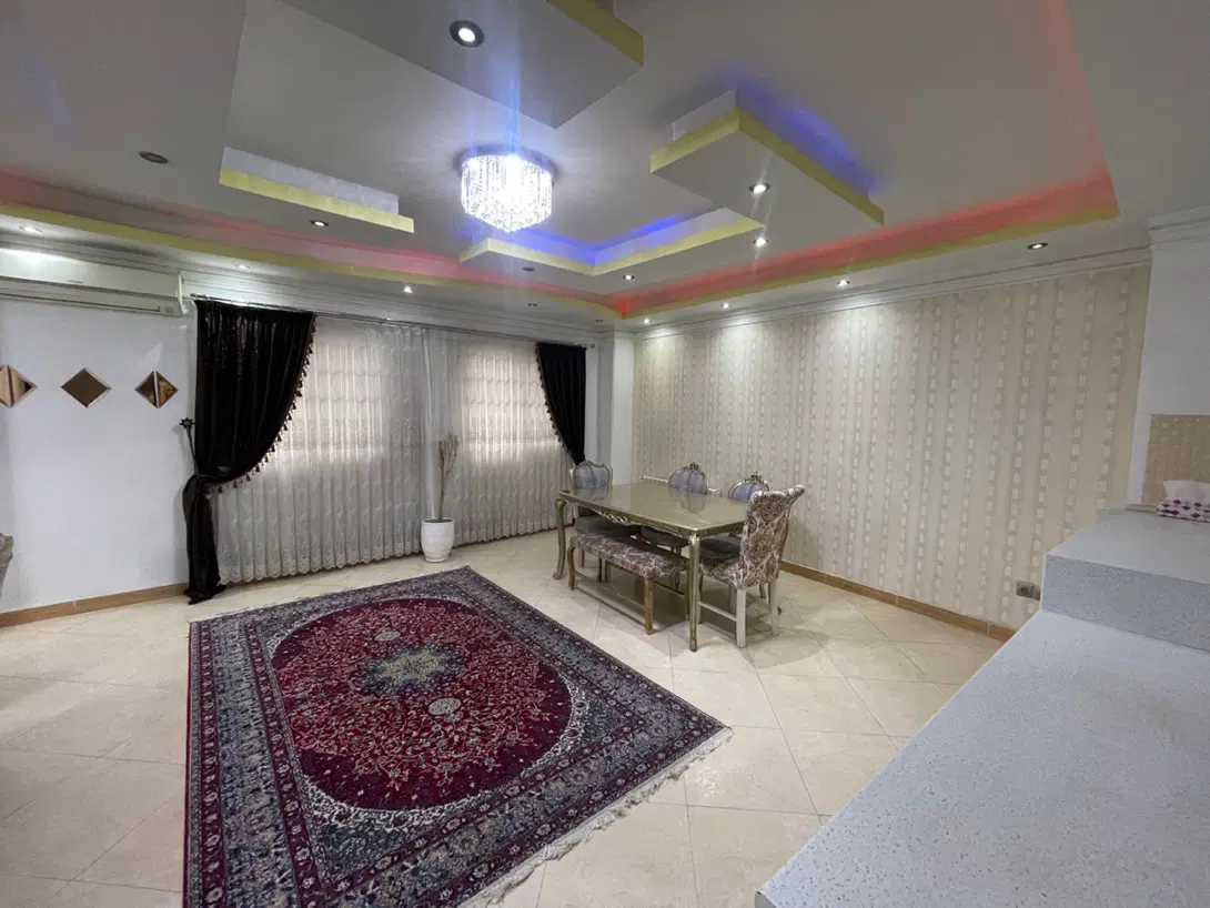 اجاره روزانه طبقه دوم آپارتمان گلسار
