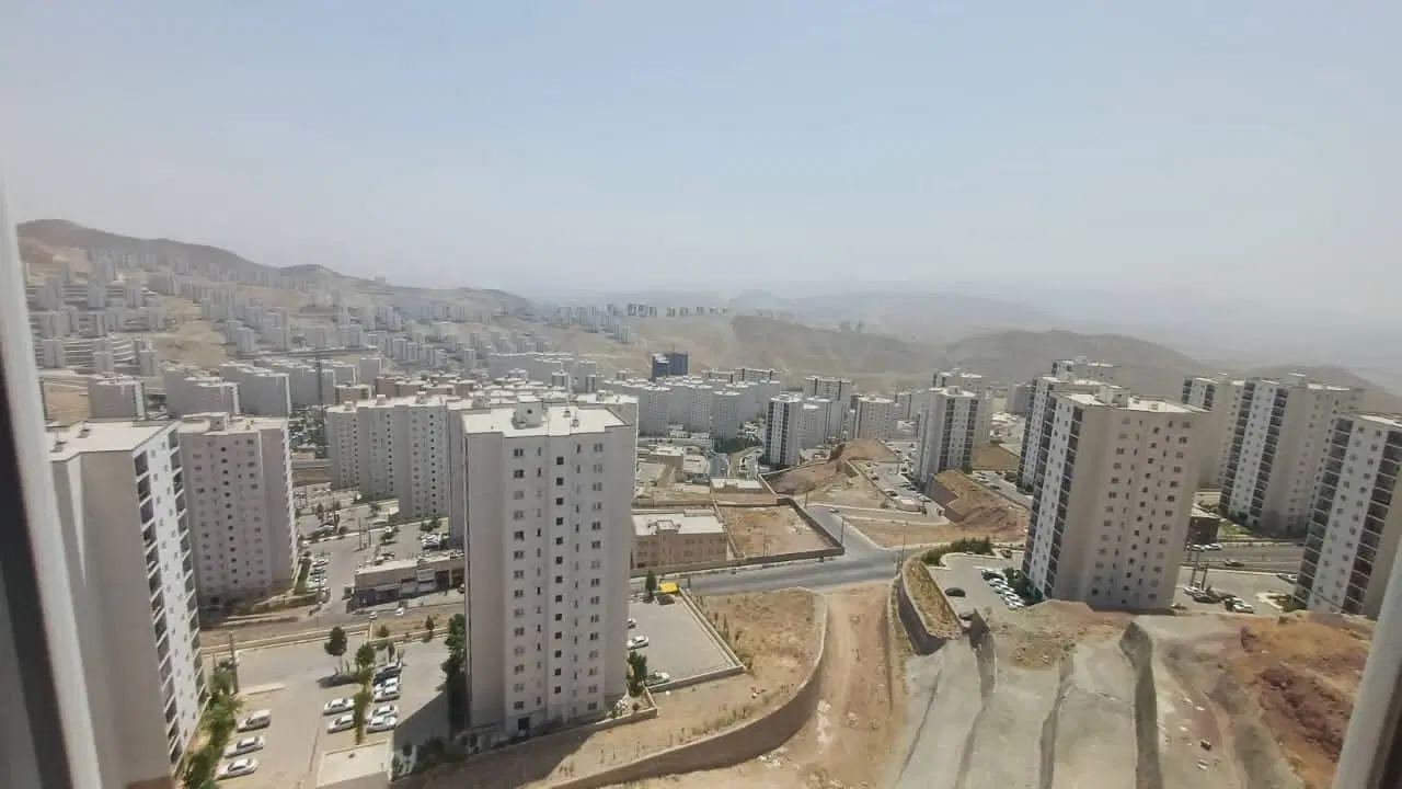 آپارتمان دوخوابه فاز11