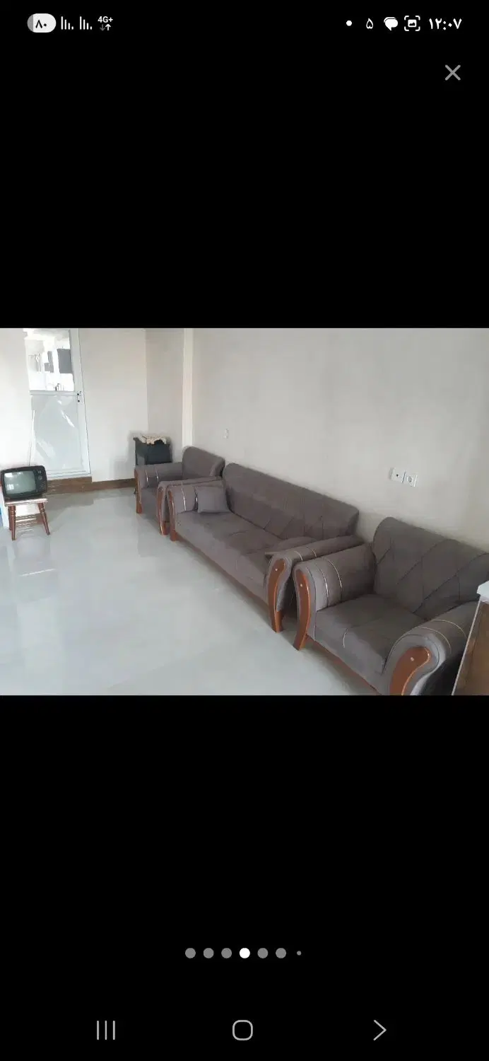 اجاره خونه ۹۰ متری طبقه بالا  راه پله مستقل