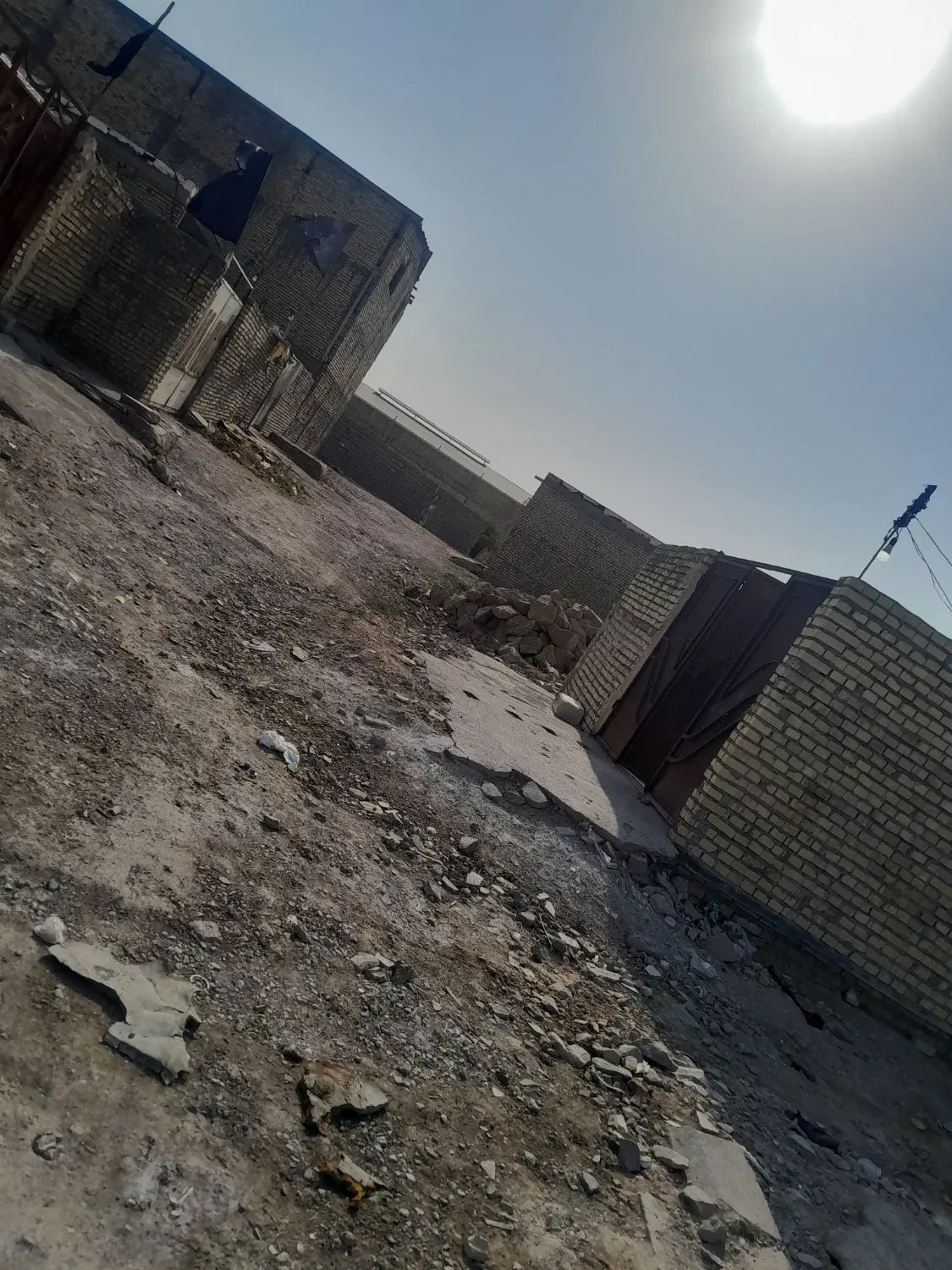 خانه 90 متری در سرا قیمت مفت