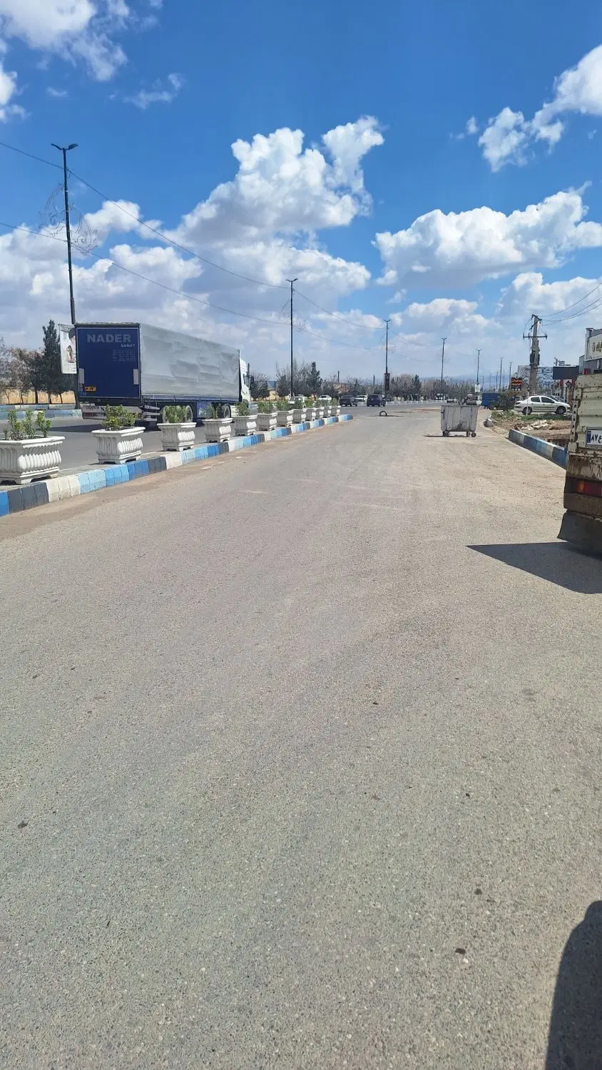 زمین کارگاهی ۵۰۰ متر دارای پروانه ساخت از شهرداری