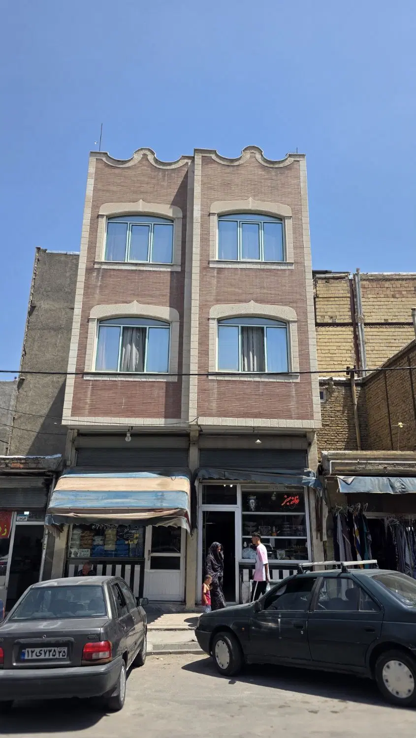 یک واحد اپارتمان در کوی کوثر(زوراباد)