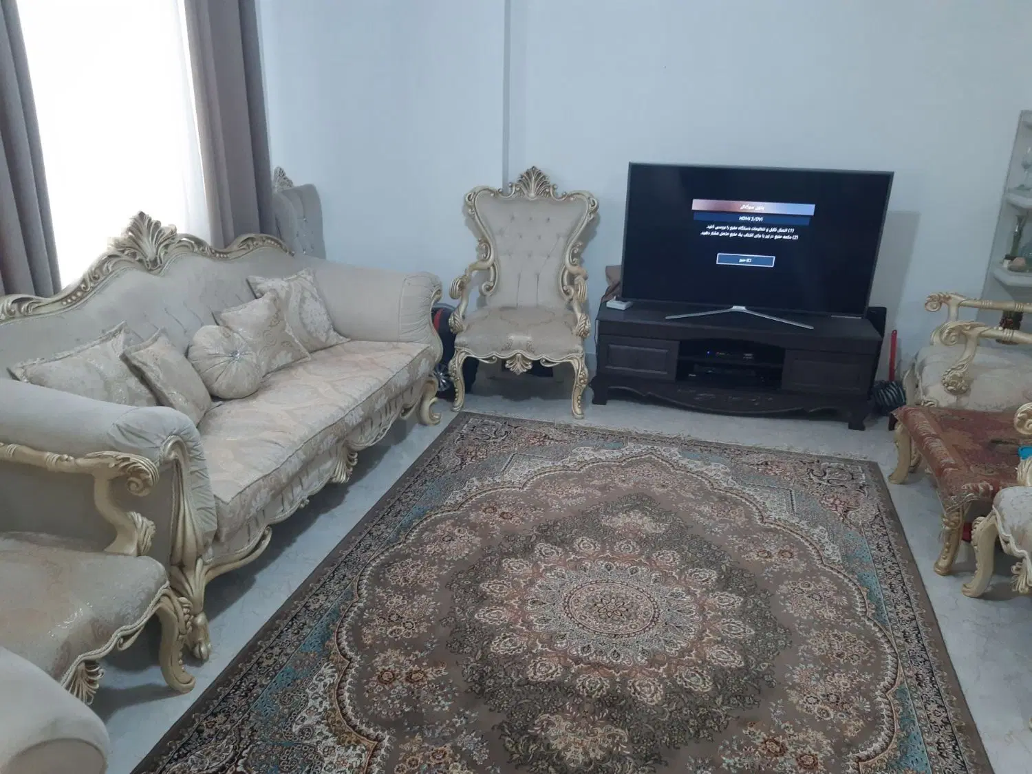 اجاره واحد 70 متری پارکینگ دار