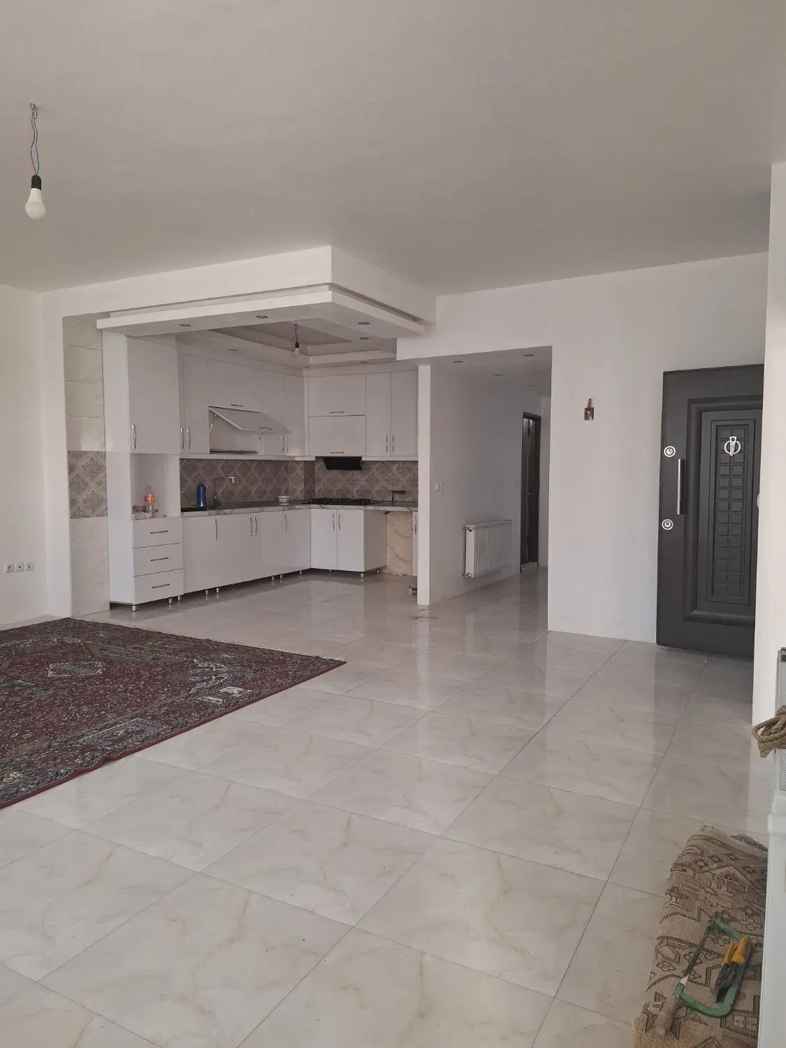 همکف از دو طبقه حیاط اختصاصی