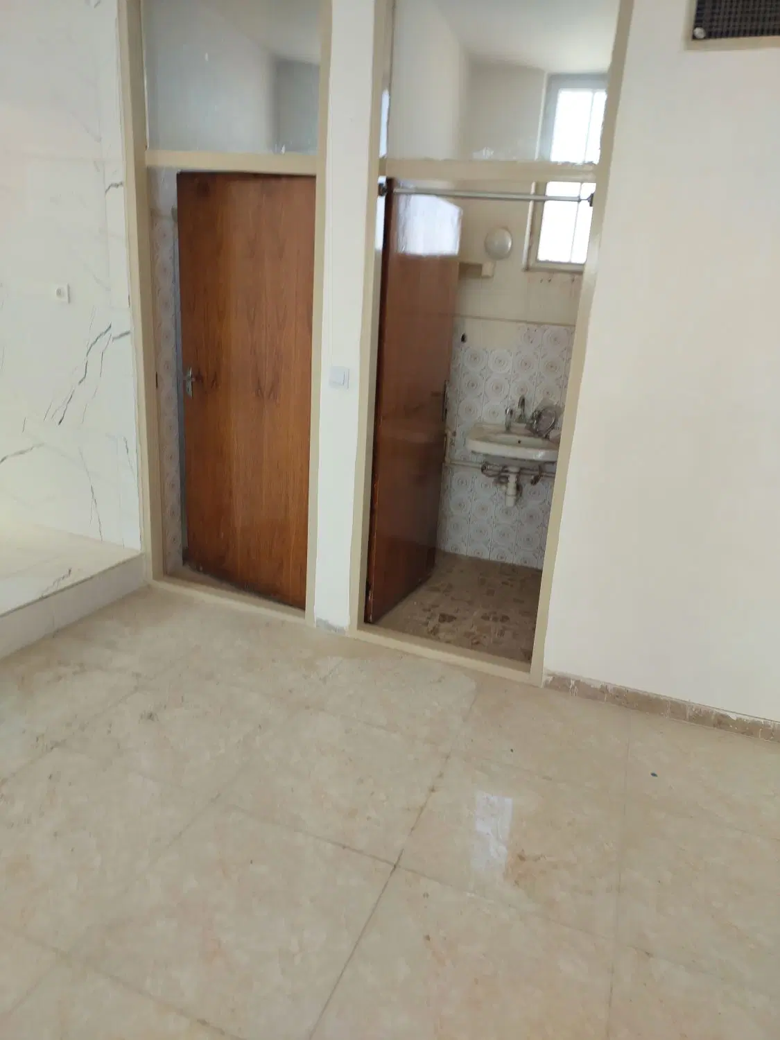فروش آپارتمان بازسازی شده شیک