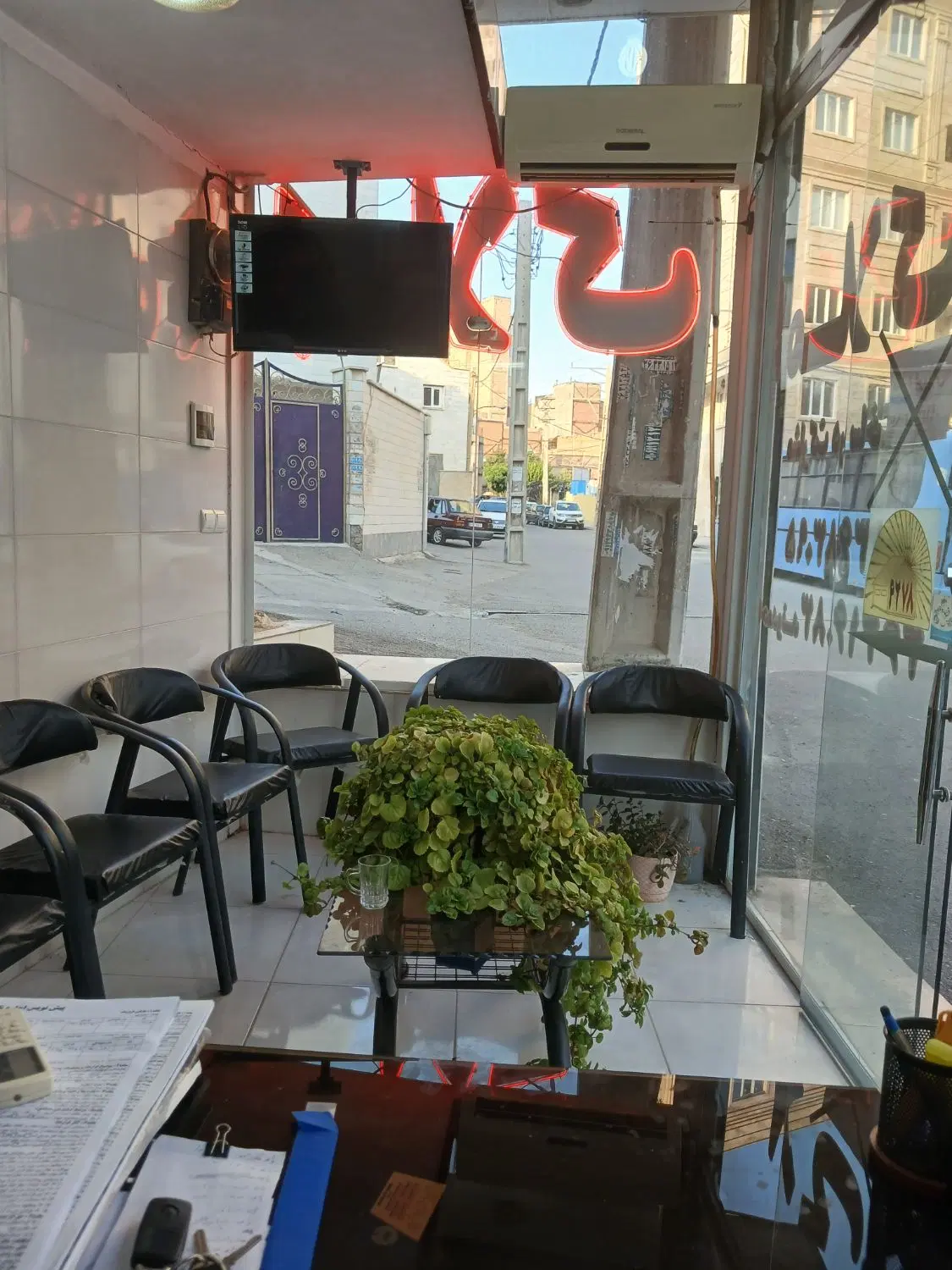 مغازه فروشی محمد شهر بلوار گلستانک خ امام رضا