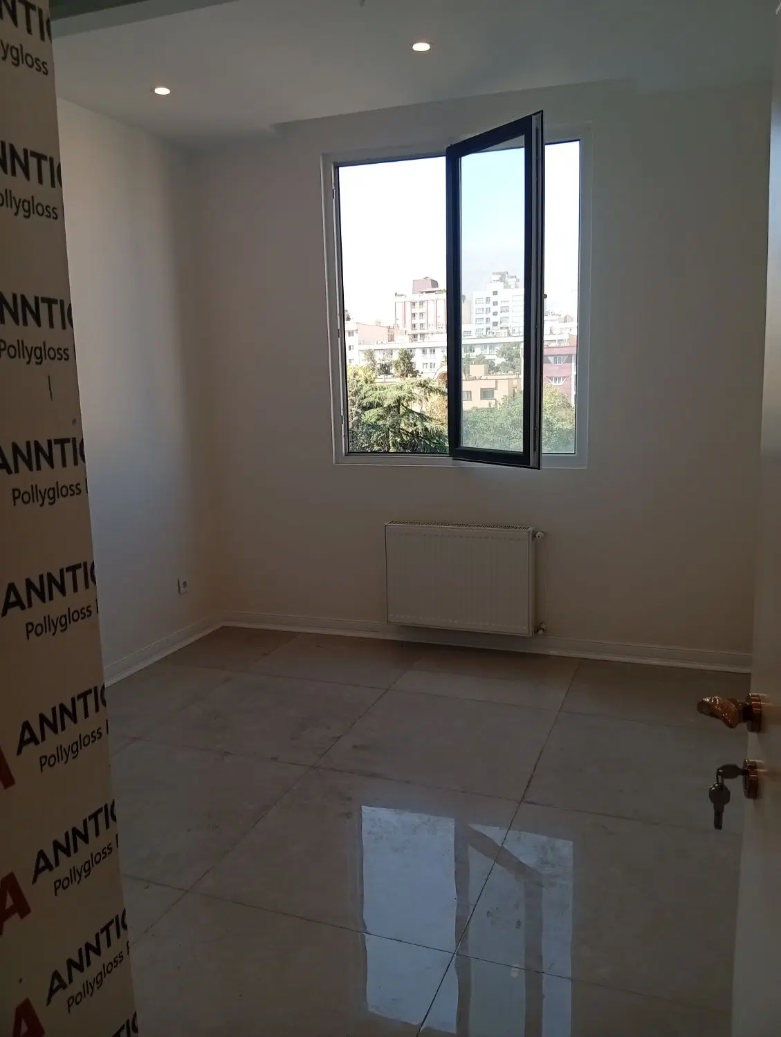 معاوضه خانه ۴ طبقه با خانه در لواسان و کرج
