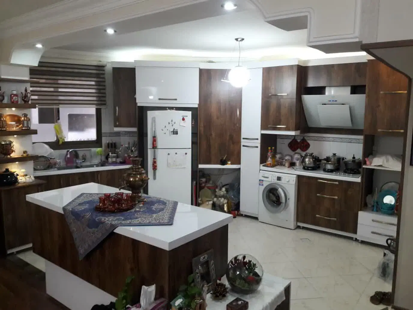 واحد ۱۲۰متری_دو خواب_جنوبی_اشراق شمالی