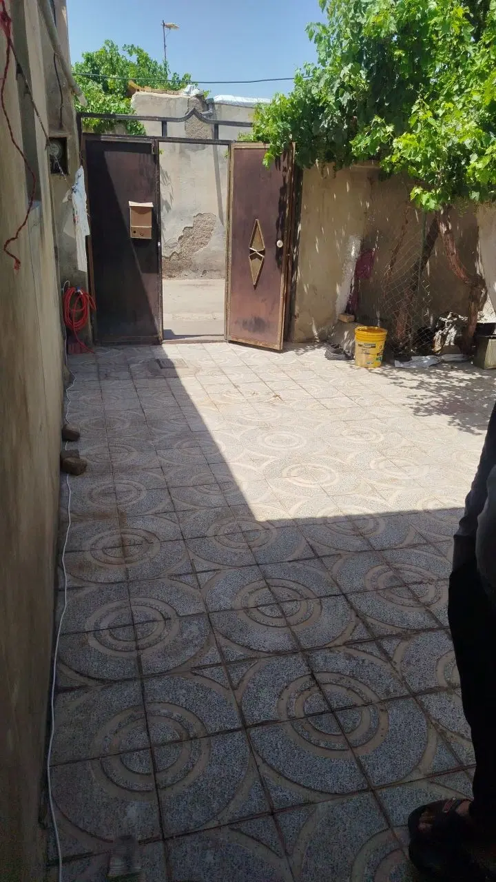 ساختمان ویلایی ماشین رو