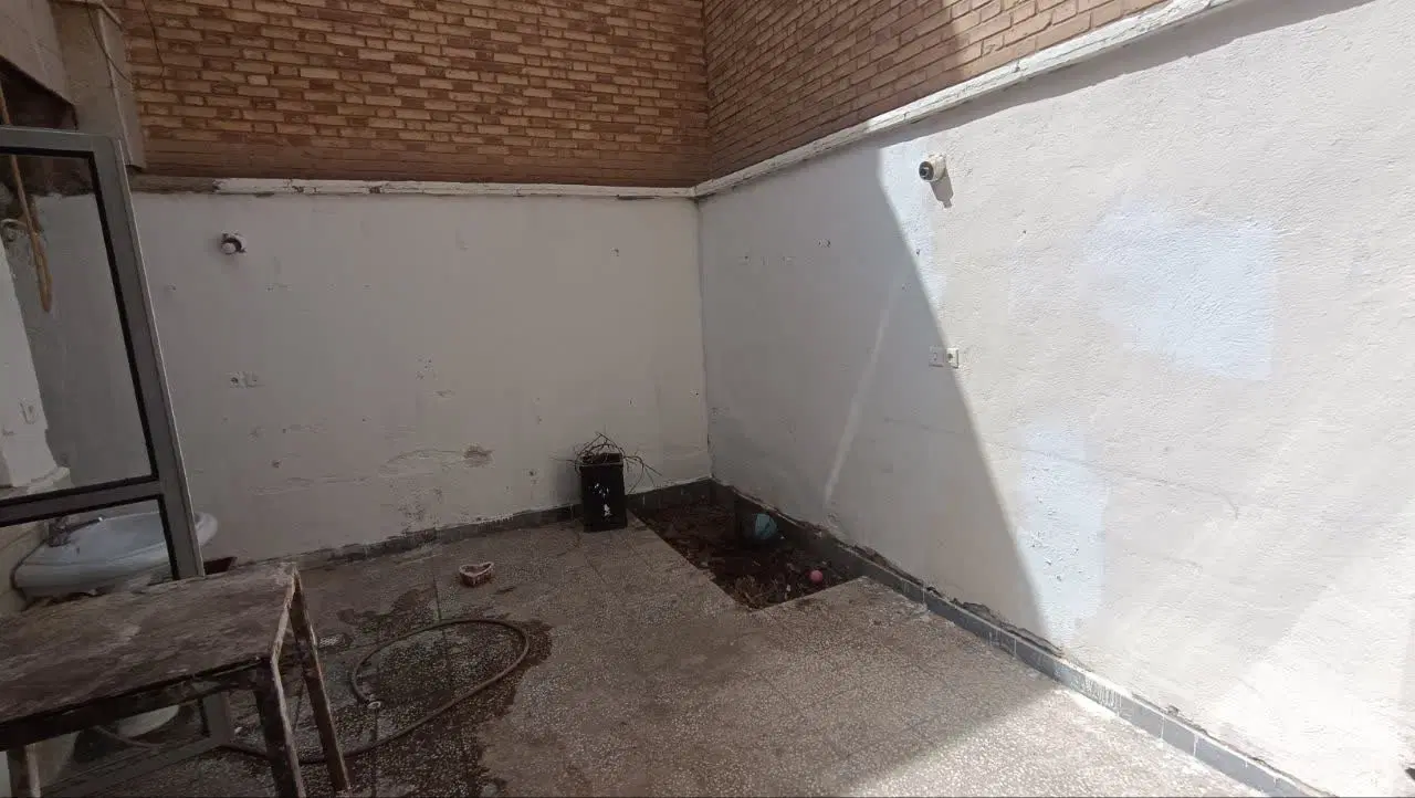 خانه دلباز و پر نور زیر زمین دانیال