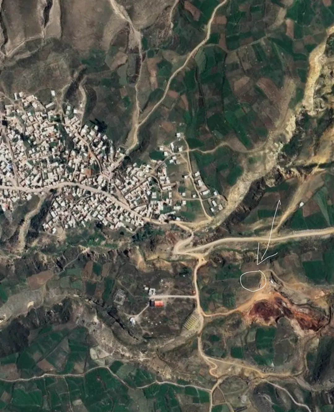 زمین قابل ساخت.روستای موییل