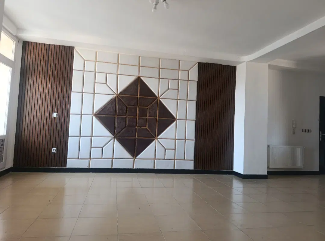 فروش آپارتمان بتنی دوخواب درفاز۶شمال