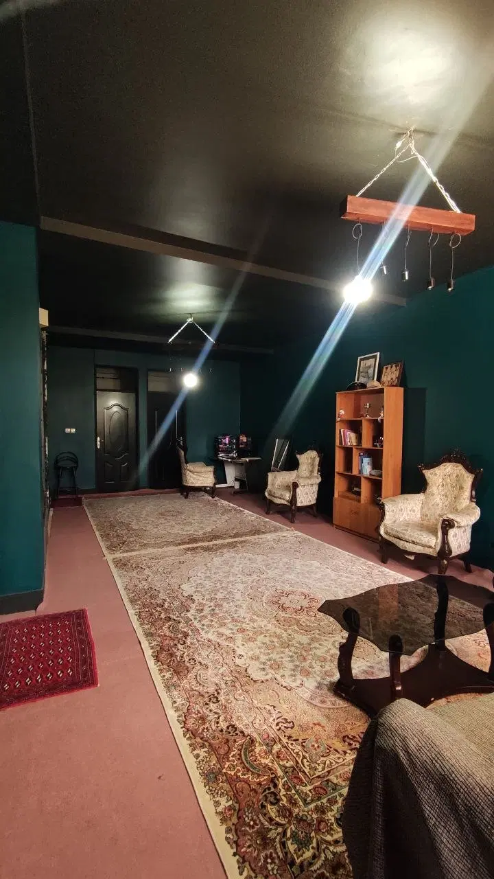 واحد دو خواب 90 متری ویلایی