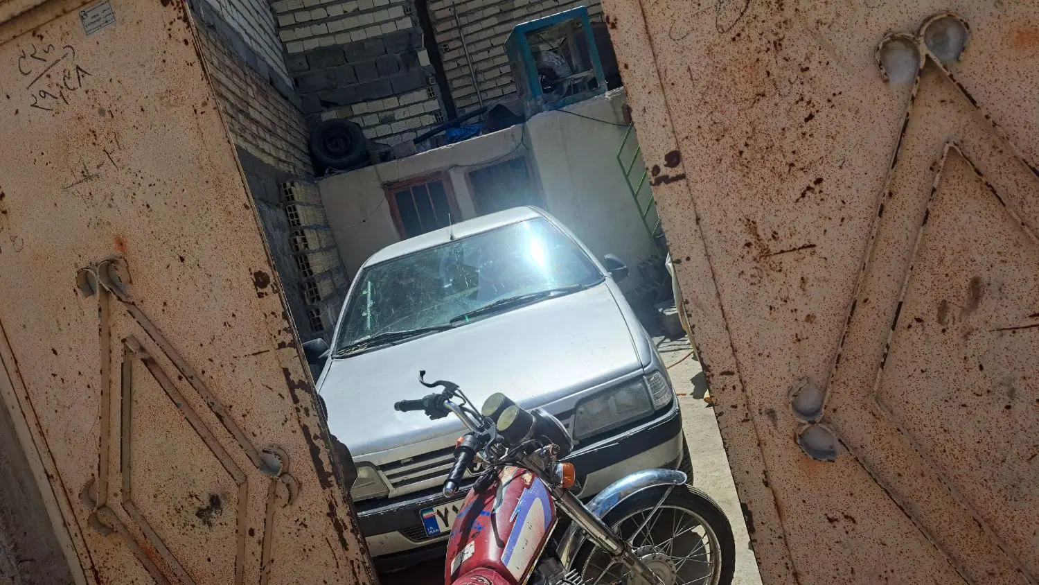 خانه اجاره ای دو طبقه در رسالت