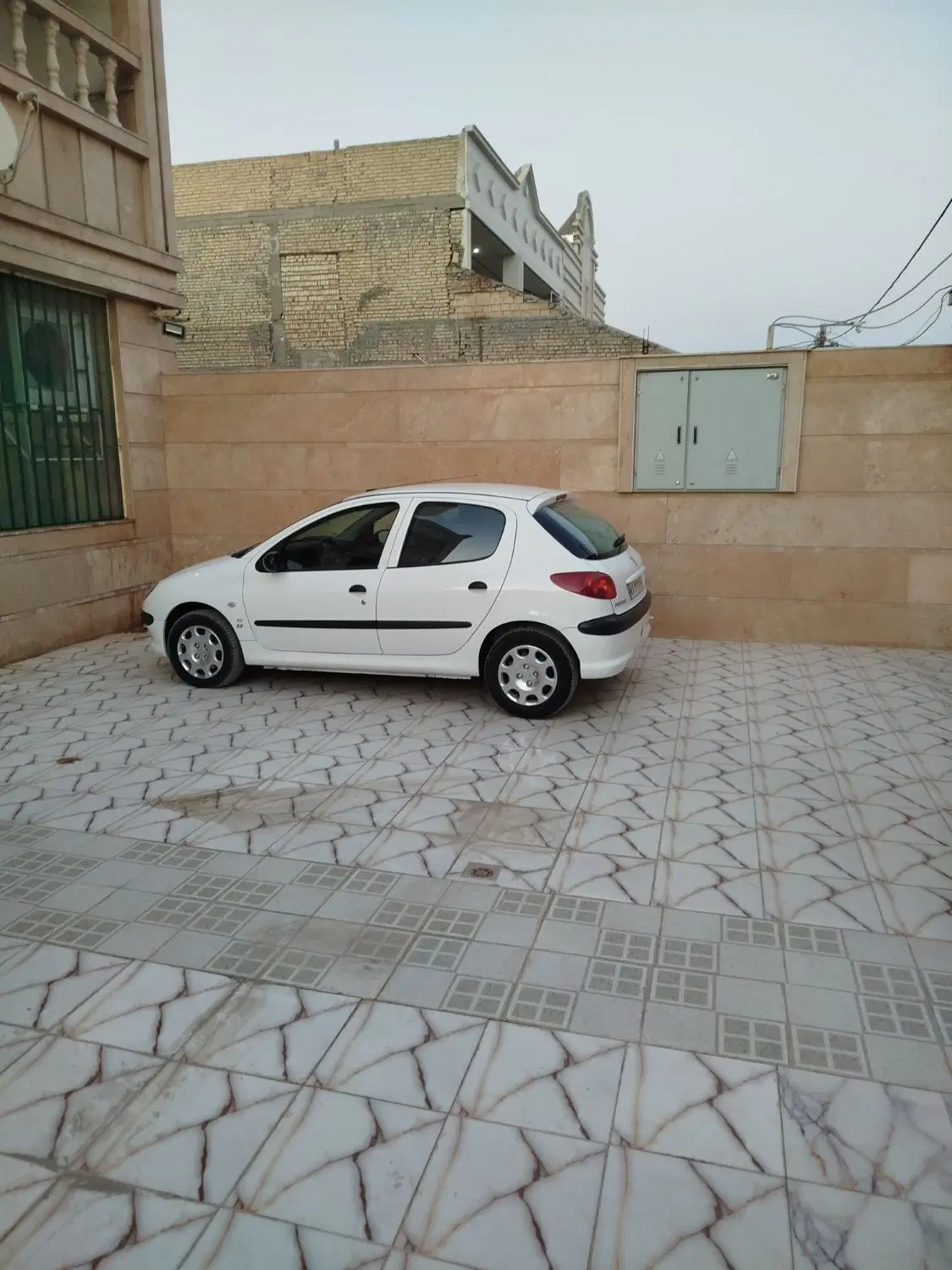 خانه ۱۰۰متری خیابان ۳ دادگستری