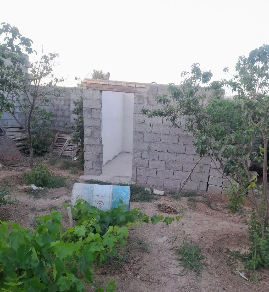 خونه باغ ۱۰۰۰متری اشترجون