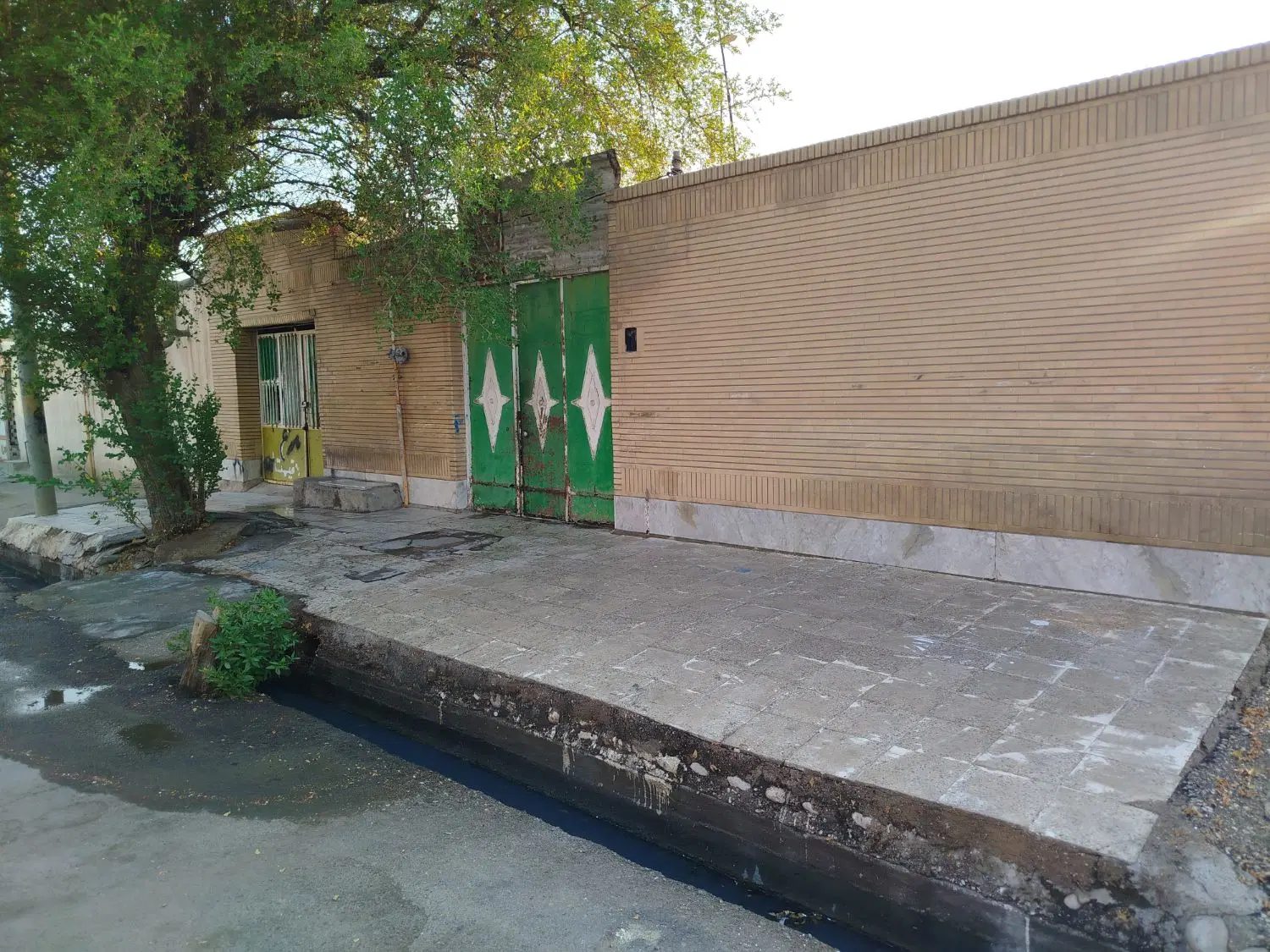 سلام خانه تازه ساخته دو خوابه حال و پذیرایی