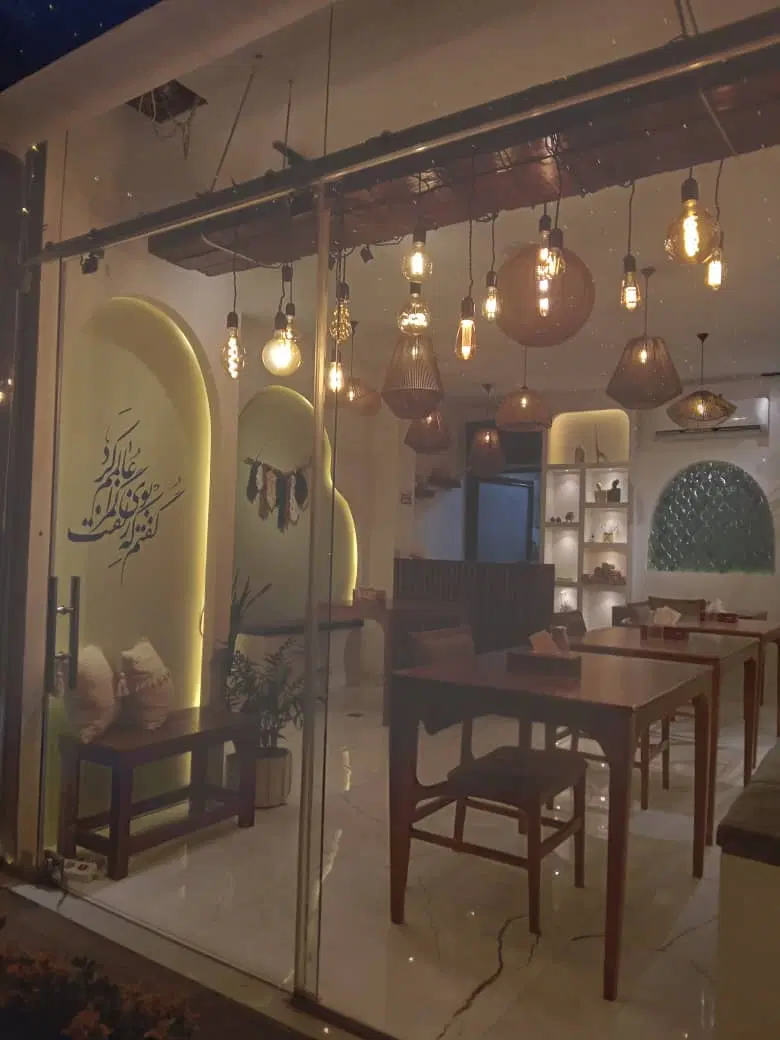 ۲۱۲ متر سه نبش بر شهید کیانی