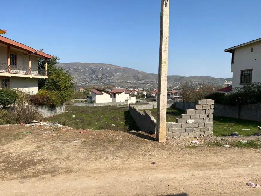 ۴۰۰ متر زمین در کلاردشت (لاهو)