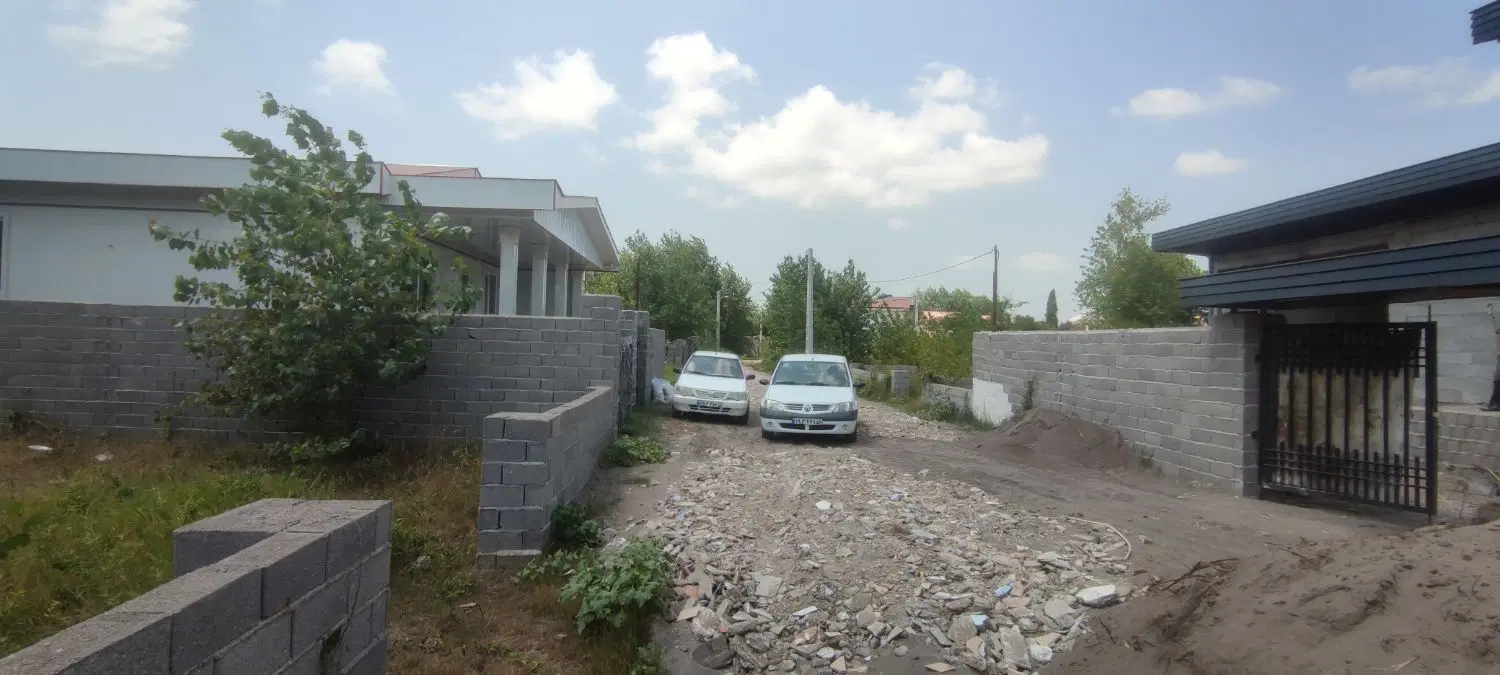 زمین ۱۴۰ متری با سند تک برگ
