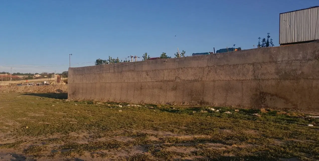 فروش زمین باغی واقع در جاده ملایر رو به رو سنگستان