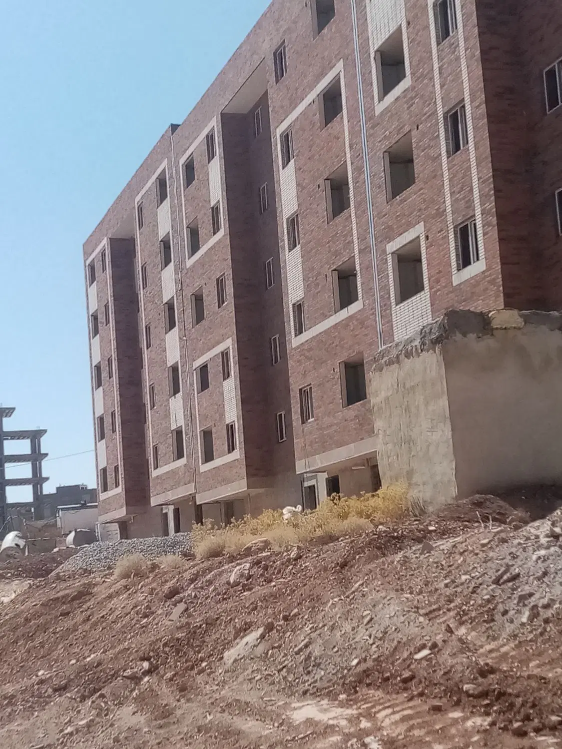 خرید و فروش مسکن ملی با هر واریزی
