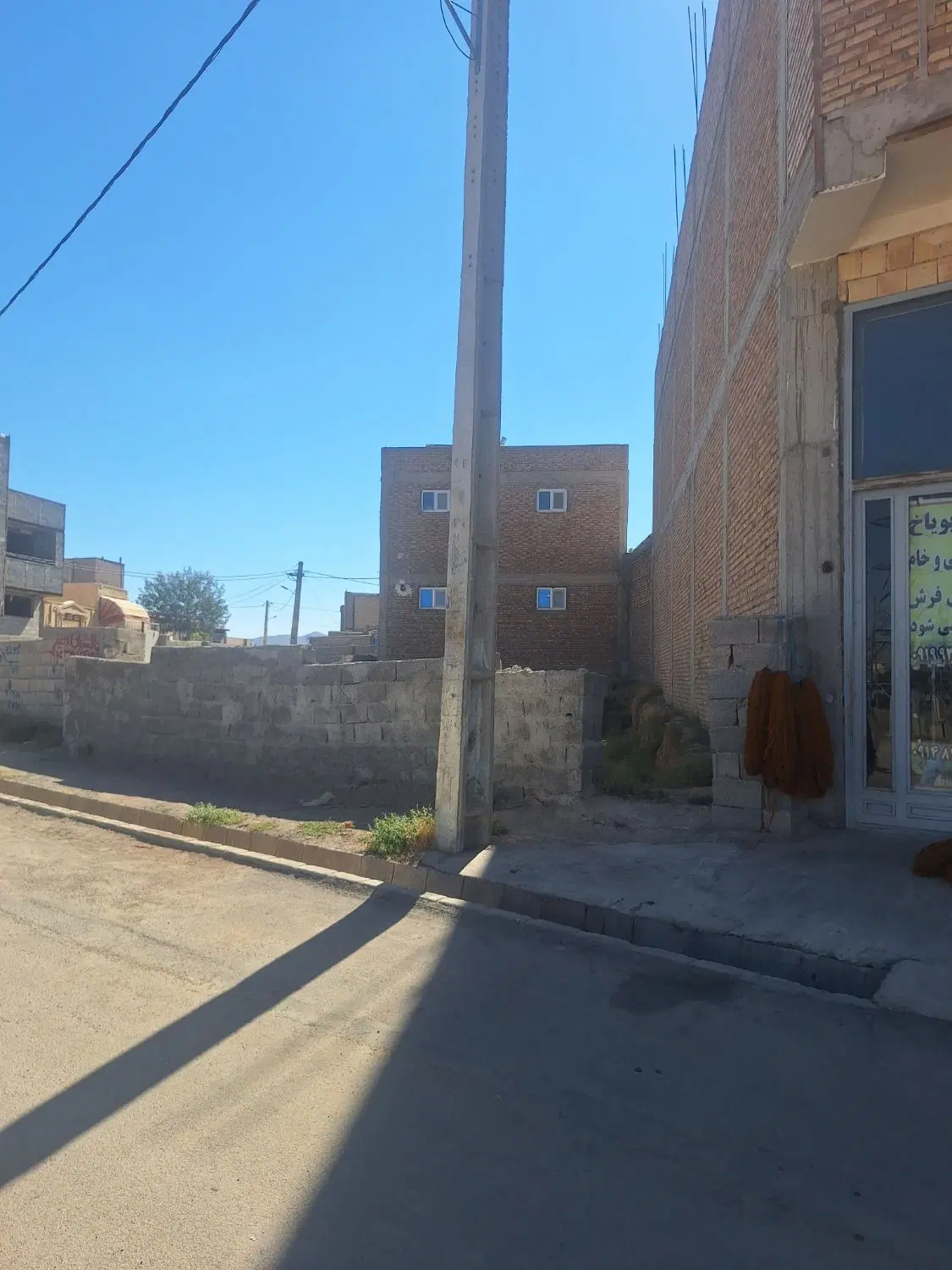 زمین تجاری مسکونی