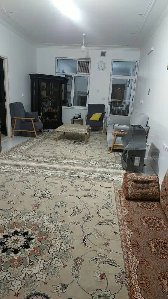 اجاره زیرزمین نوساز ۴ سال ساخت مناسب عروس و داماد