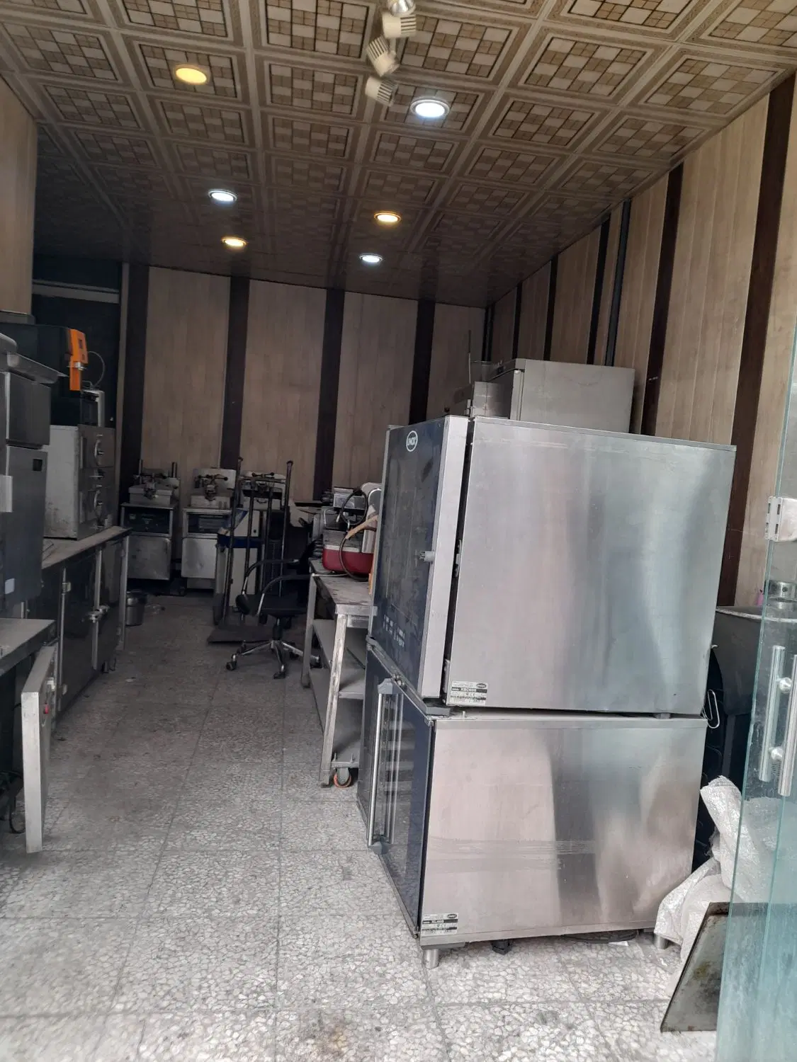یکباب مغازه نعمت آباد، پوریای ولی